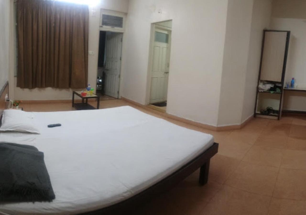 Hotel Durvankur Ganpatipule Εξωτερικό φωτογραφία