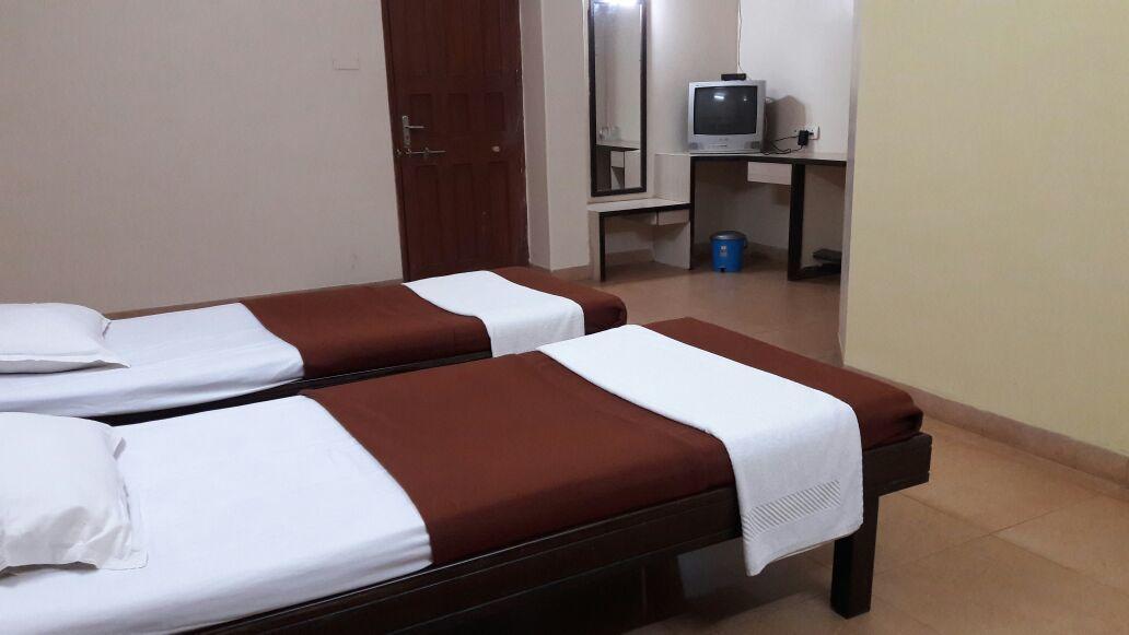 Hotel Durvankur Ganpatipule Εξωτερικό φωτογραφία
