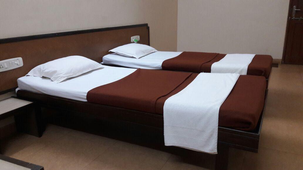 Hotel Durvankur Ganpatipule Εξωτερικό φωτογραφία