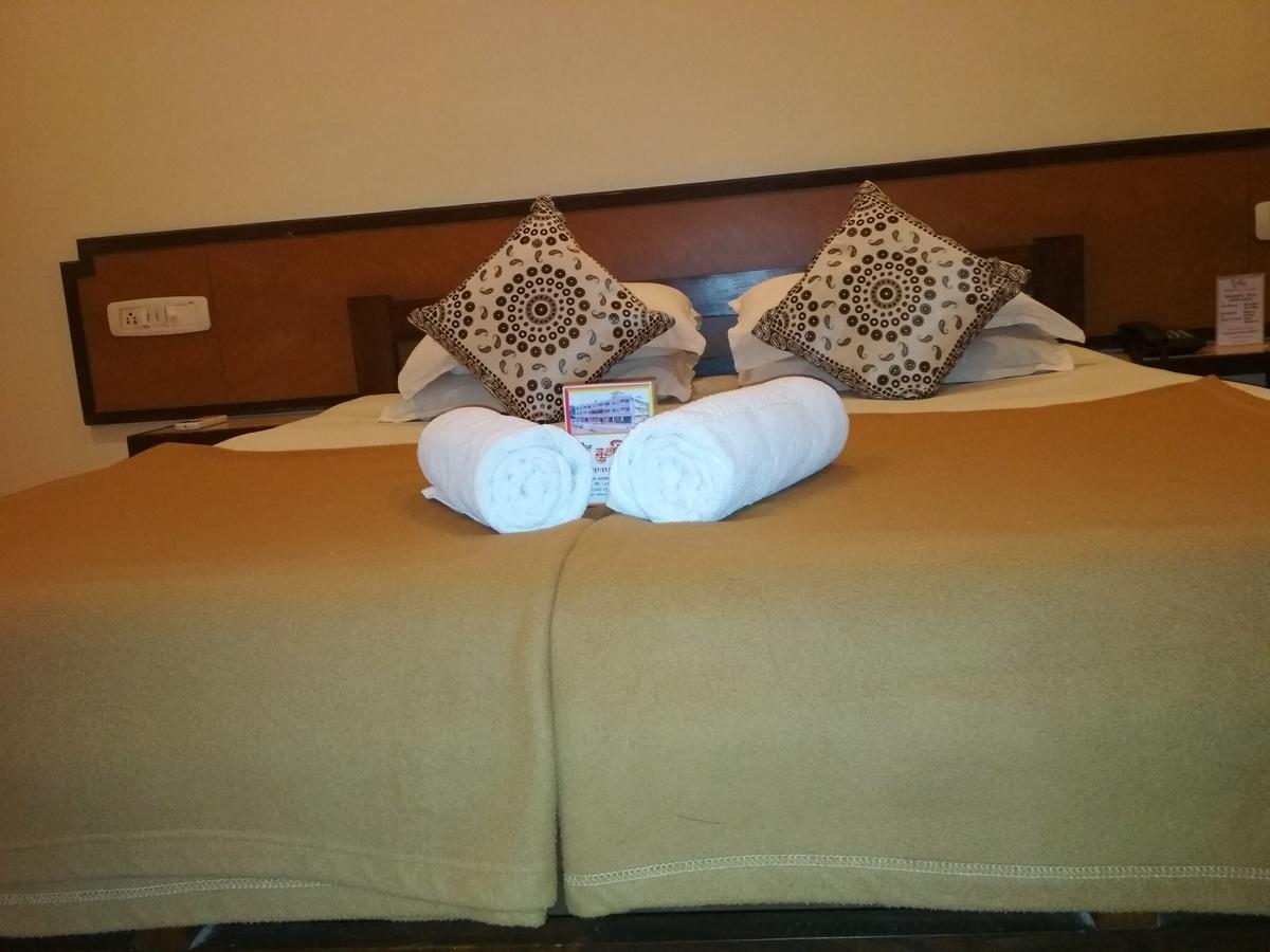 Hotel Durvankur Ganpatipule Εξωτερικό φωτογραφία