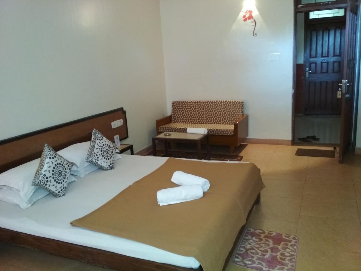 Hotel Durvankur Ganpatipule Εξωτερικό φωτογραφία